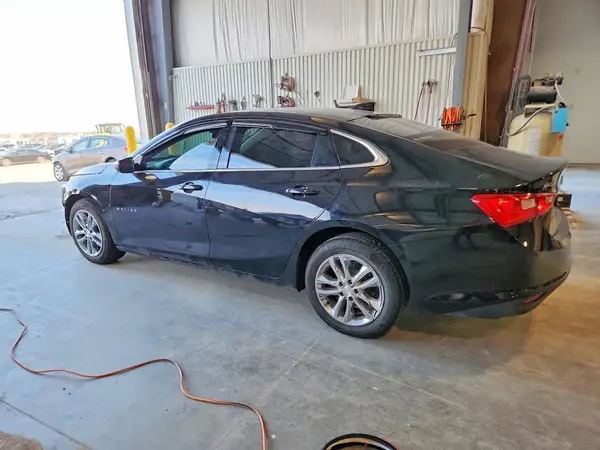 1G1ZD5ST1JF226989 2018 CHEVROLET MALIBU - Image 2