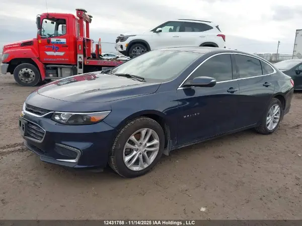 1G1ZD5ST1JF233831 2018 CHEVROLET MALIBU - Image 2