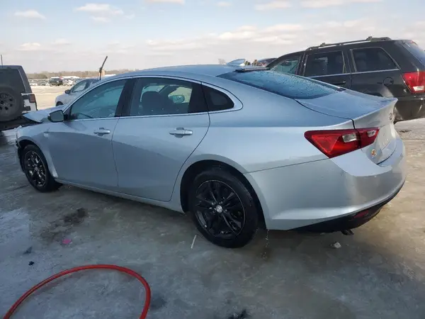 1G1ZD5ST1JF235739 2018 CHEVROLET MALIBU - Image 2