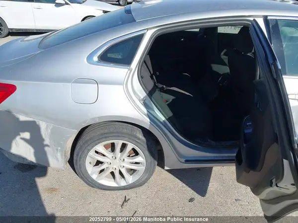 1G1ZD5ST1JF238608 2018 CHEVROLET MALIBU - Image 8