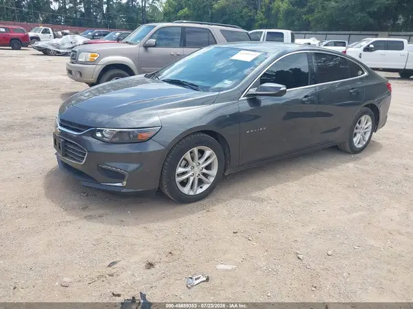 1G1ZD5ST1JF241976 2018 CHEVROLET MALIBU - Image 2