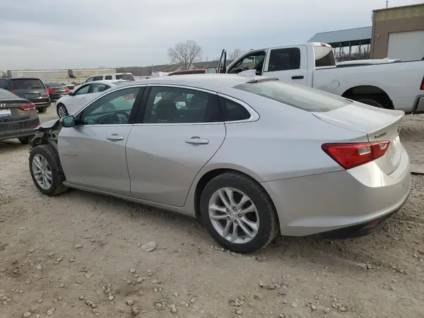 1G1ZD5ST1JF246577 2018 CHEVROLET MALIBU - Image 2