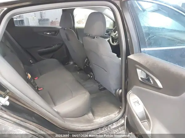 1G1ZD5ST1JF250421 2018 CHEVROLET MALIBU - Image 8