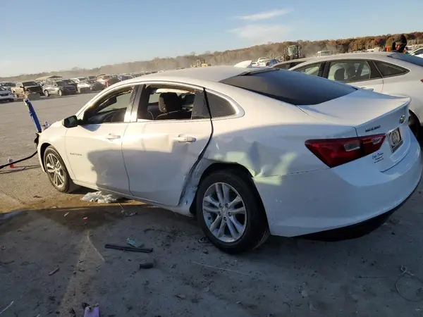 1G1ZD5ST1JF250578 2018 CHEVROLET MALIBU - Image 2