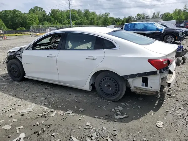 1G1ZD5ST1JF253206 2018 CHEVROLET MALIBU - Image 2