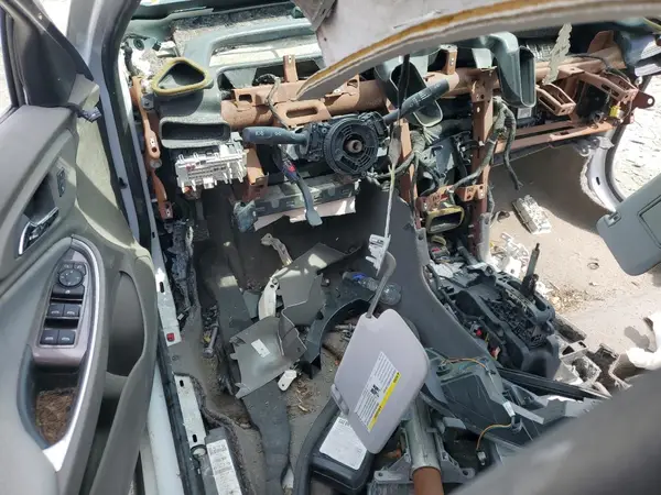 1G1ZD5ST1JF253206 2018 CHEVROLET MALIBU - Image 8