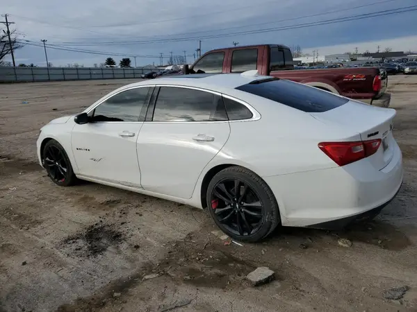 1G1ZD5ST1JF254680 2018 CHEVROLET MALIBU - Image 2