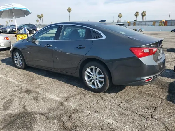 1G1ZD5ST1JF256493 2018 CHEVROLET MALIBU - Image 2