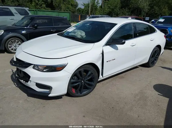 1G1ZD5ST1JF258793 2018 CHEVROLET MALIBU - Image 2