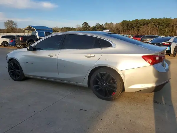 1G1ZD5ST1JF259507 2018 CHEVROLET MALIBU - Image 2