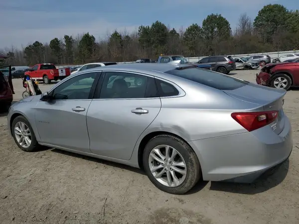 1G1ZD5ST1JF262262 2018 CHEVROLET MALIBU - Image 2