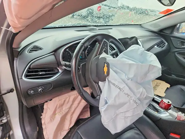 1G1ZD5ST1JF264299 2018 CHEVROLET MALIBU - Image 8