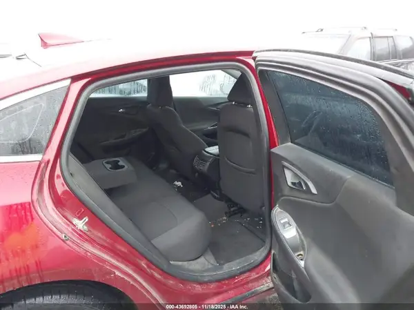 1G1ZD5ST1JF267655 2018 CHEVROLET MALIBU - Image 8