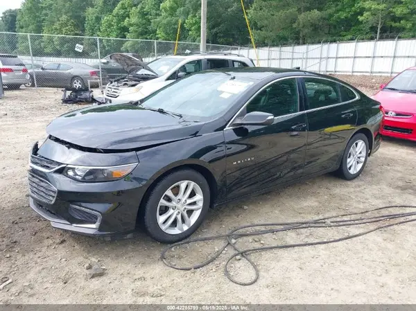 1G1ZD5ST1JF271169 2018 CHEVROLET MALIBU - Image 2