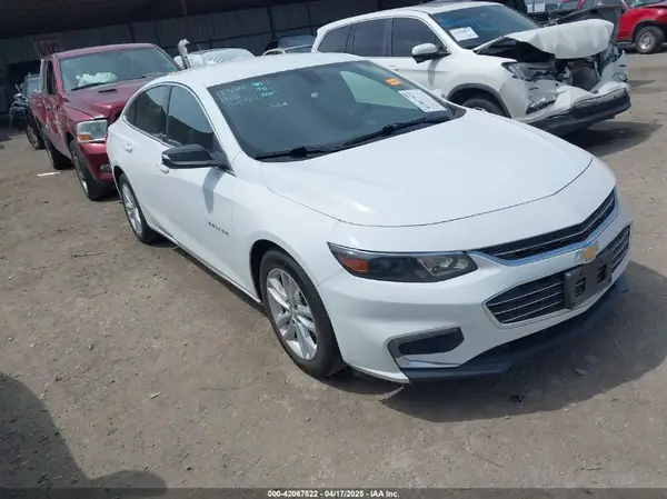 1G1ZD5ST1JF271642 2018 CHEVROLET MALIBU - Image 1