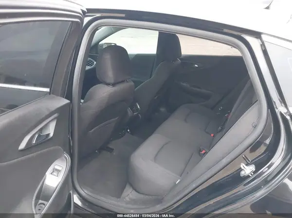 1G1ZD5ST1JF274329 2018 CHEVROLET MALIBU - Image 8