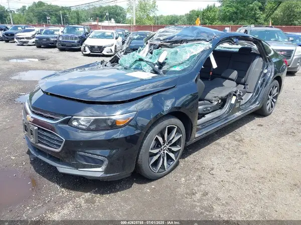 1G1ZD5ST1JF277022 2018 CHEVROLET MALIBU - Image 2