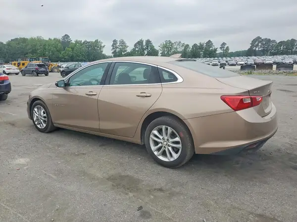 1G1ZD5ST1JF277442 2018 CHEVROLET MALIBU - Image 2