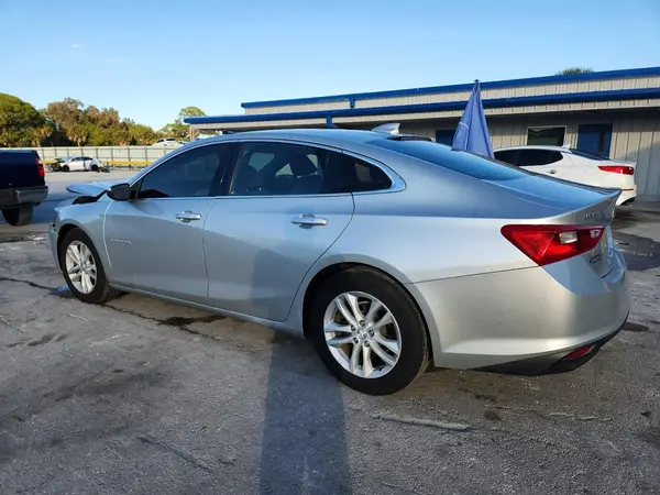 1G1ZD5ST1JF280163 2018 CHEVROLET MALIBU - Image 2