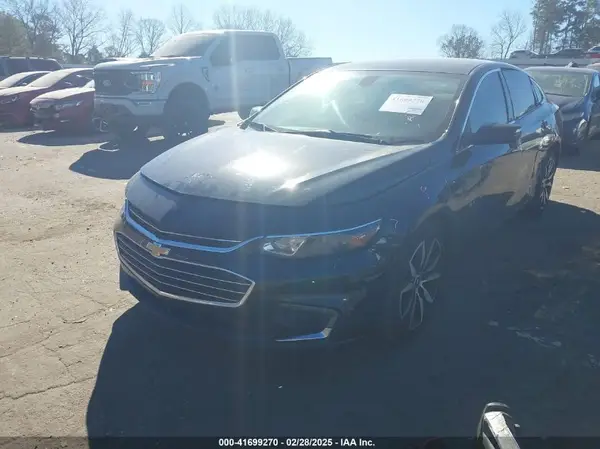 1G1ZD5ST1JF283984 2018 CHEVROLET MALIBU - Image 2
