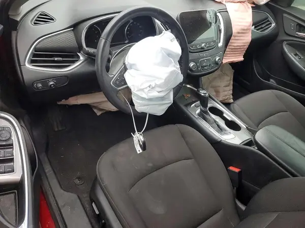 1G1ZD5ST1JF284214 2018 CHEVROLET MALIBU - Image 8