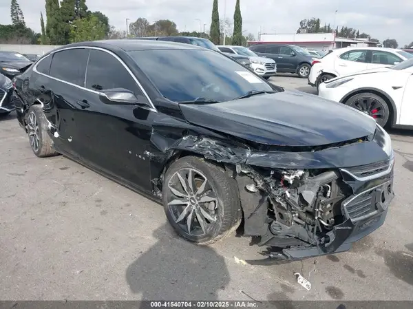 1G1ZD5ST1JF290630 2018 CHEVROLET MALIBU - Image 1