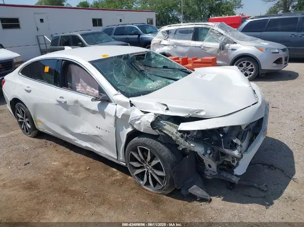 1G1ZD5ST1JF292622 2018 CHEVROLET MALIBU - Image 1