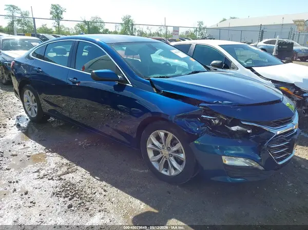 1G1ZD5ST1KF105008 2019 CHEVROLET MALIBU - Image 1