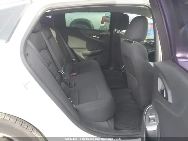 1G1ZD5ST1KF105204 2019 CHEVROLET MALIBU - Image 8