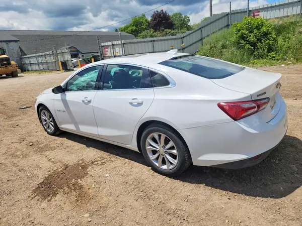 1G1ZD5ST1KF105753 2019 CHEVROLET MALIBU - Image 2