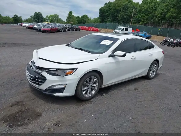 1G1ZD5ST1KF109396 2019 CHEVROLET MALIBU - Image 2