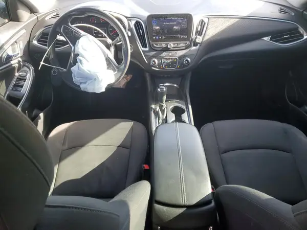 1G1ZD5ST1KF112685 2019 CHEVROLET MALIBU - Image 8