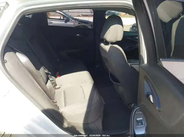 1G1ZD5ST1KF113657 2019 CHEVROLET MALIBU - Image 8