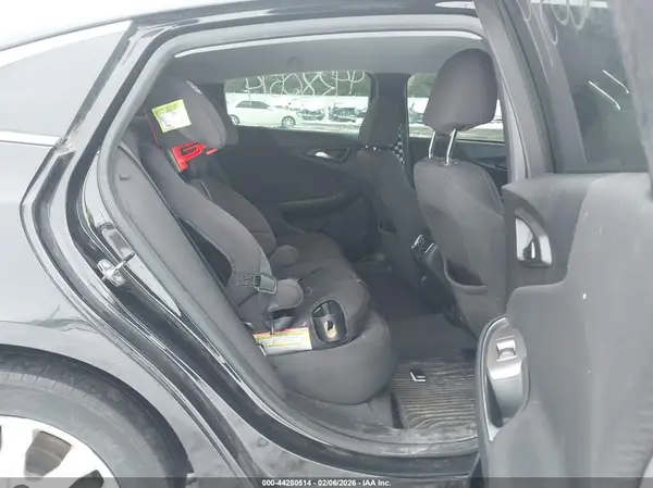 1G1ZD5ST1KF123184 2019 CHEVROLET MALIBU - Image 8
