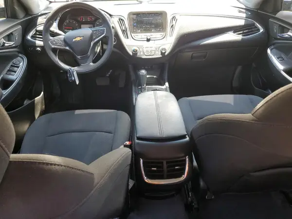 1G1ZD5ST1KF125856 2019 CHEVROLET MALIBU - Image 8