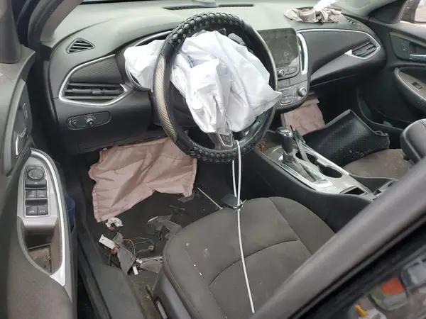 1G1ZD5ST1KF134511 2019 CHEVROLET MALIBU - Image 8