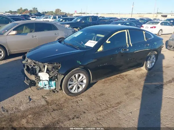 1G1ZD5ST1KF135111 2019 CHEVROLET MALIBU - Image 2