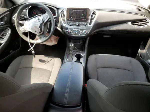 1G1ZD5ST1KF135531 2019 CHEVROLET MALIBU - Image 8