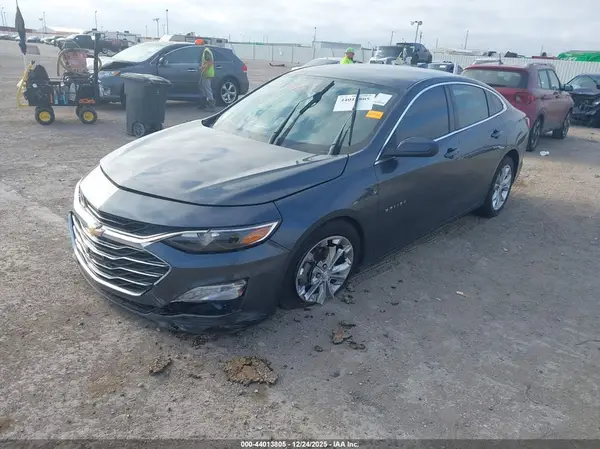 1G1ZD5ST1KF135903 2019 CHEVROLET MALIBU - Image 2