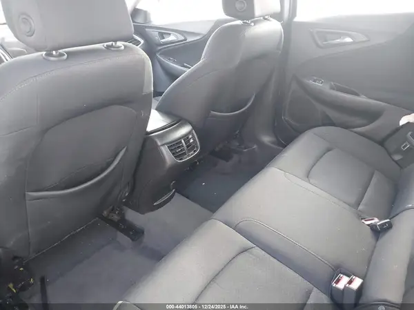 1G1ZD5ST1KF135903 2019 CHEVROLET MALIBU - Image 8