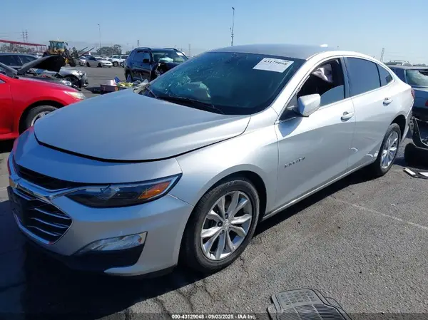 1G1ZD5ST1KF136727 2019 CHEVROLET MALIBU - Image 2