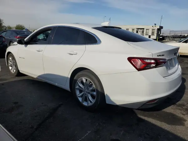 1G1ZD5ST1KF136999 2019 CHEVROLET MALIBU - Image 2