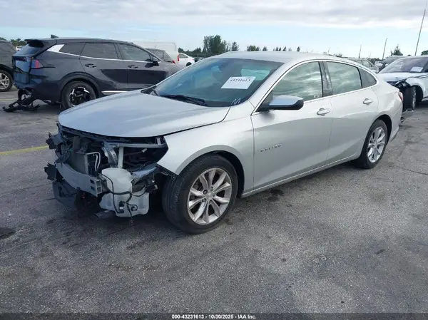 1G1ZD5ST1KF144407 2019 CHEVROLET MALIBU - Image 2