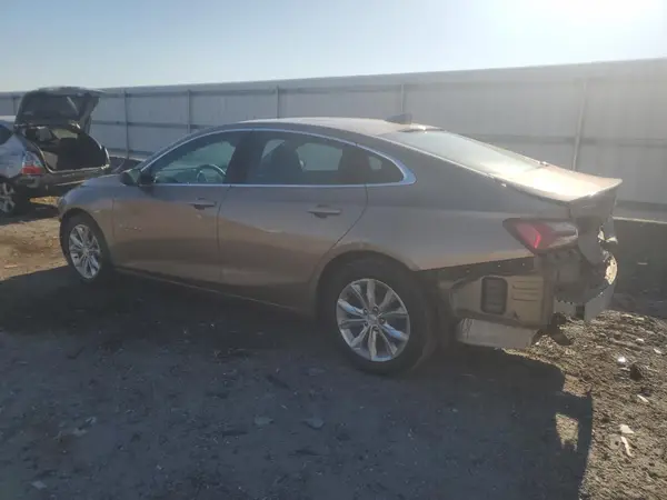 1G1ZD5ST1KF147176 2019 CHEVROLET MALIBU - Image 2