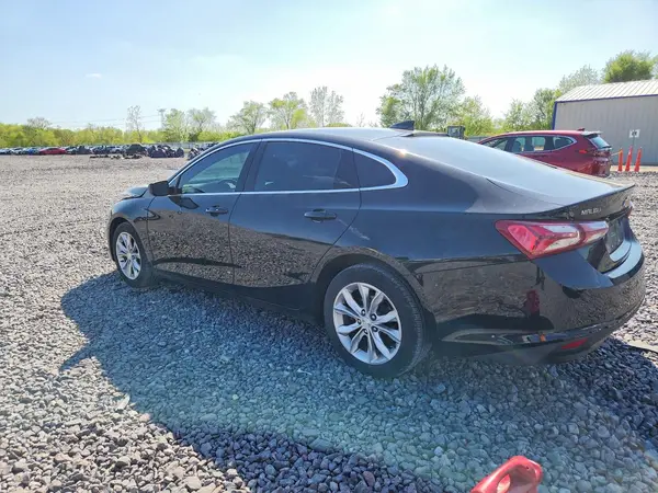 1G1ZD5ST1KF149686 2019 CHEVROLET MALIBU - Image 2