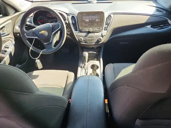 1G1ZD5ST1KF149686 2019 CHEVROLET MALIBU - Image 8