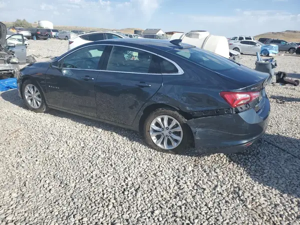 1G1ZD5ST1KF152782 2019 CHEVROLET MALIBU - Image 2