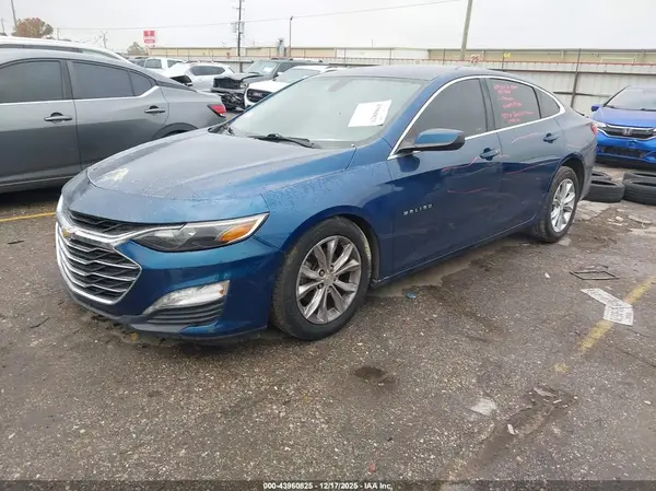 1G1ZD5ST1KF152894 2019 CHEVROLET MALIBU - Image 2