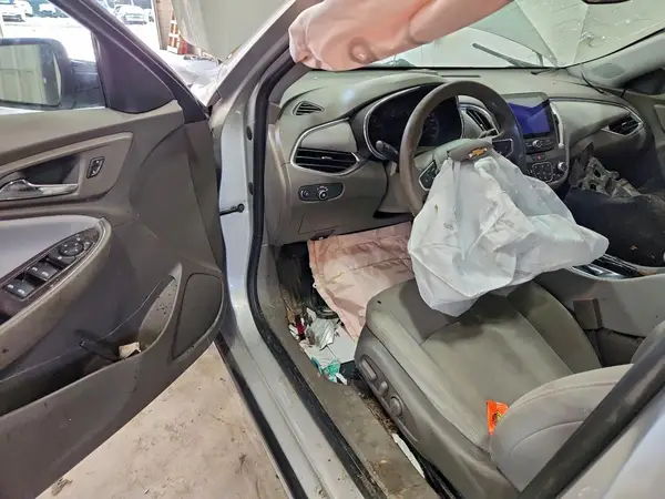 1G1ZD5ST1KF154161 2019 CHEVROLET MALIBU - Image 8