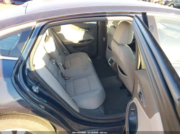 1G1ZD5ST1KF159179 2019 CHEVROLET MALIBU - Image 8